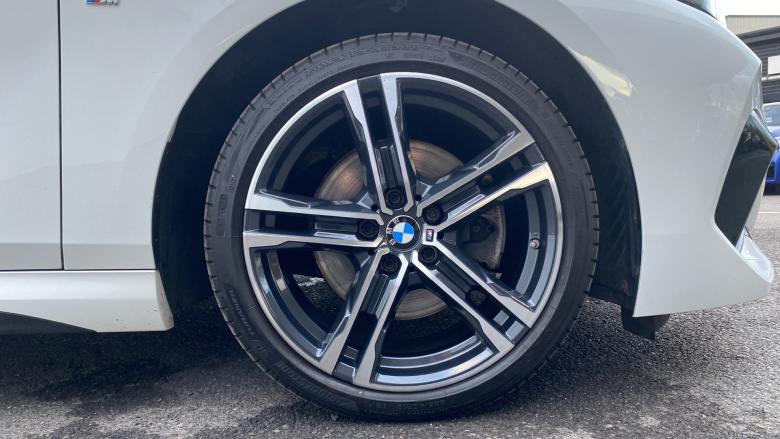 BMW 2 Series 218i [136] M Sport 4dr Petrol Saloon